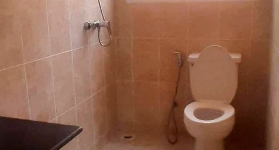 Haus zur Miete mit 2 Zimmer in Bang Lamung, Chonburi