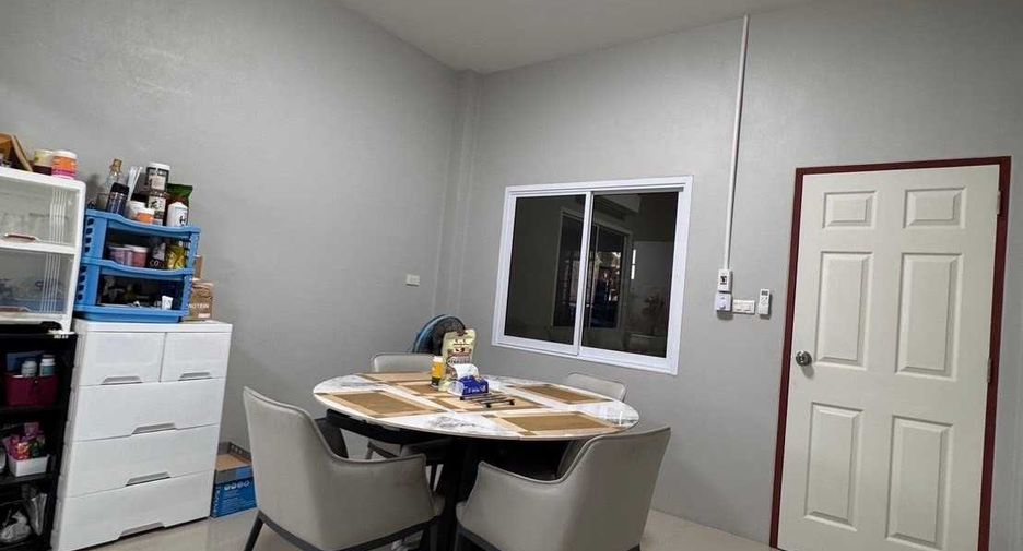 For sale 3 bed house in Ban Bueng, Chonburi