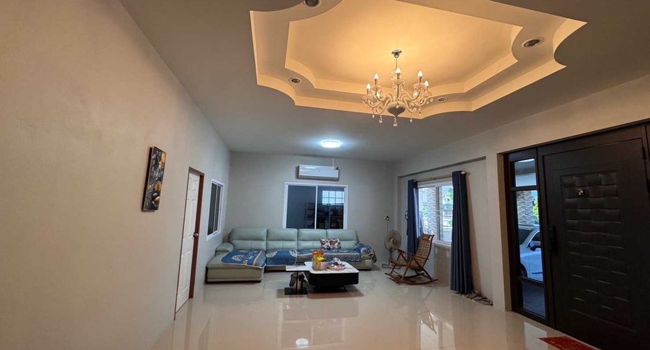 For sale 3 bed house in Ban Bueng, Chonburi
