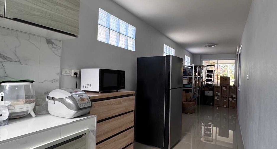 For sale 3 bed house in Ban Bueng, Chonburi