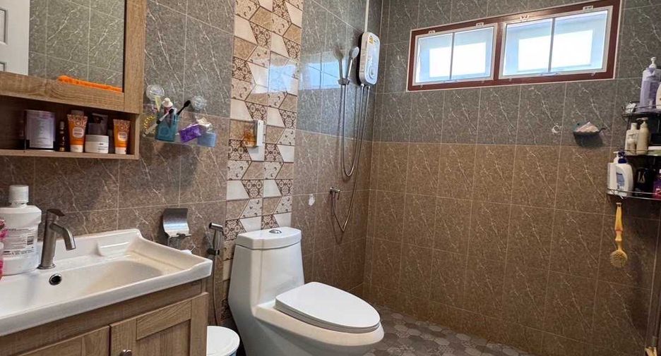 For sale 3 bed house in Ban Bueng, Chonburi