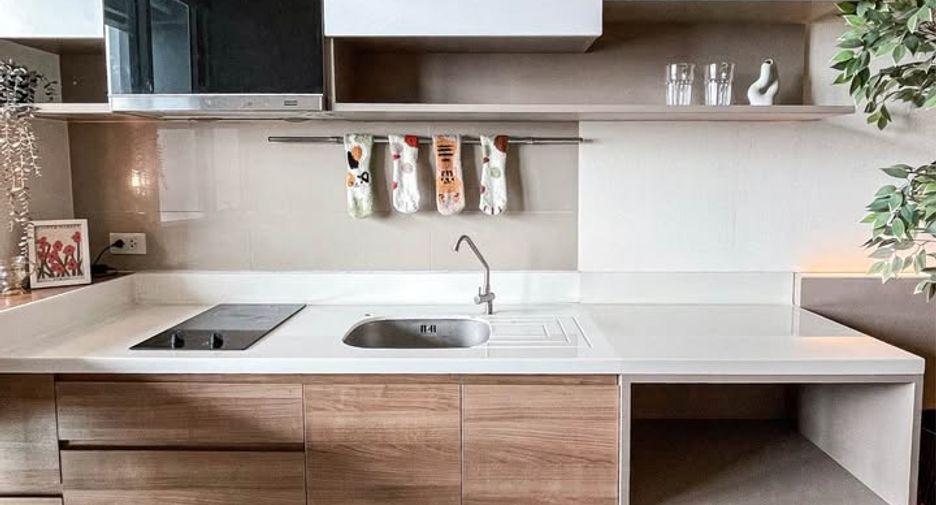For sale 1 bed condo in Phaya Thai, Bangkok