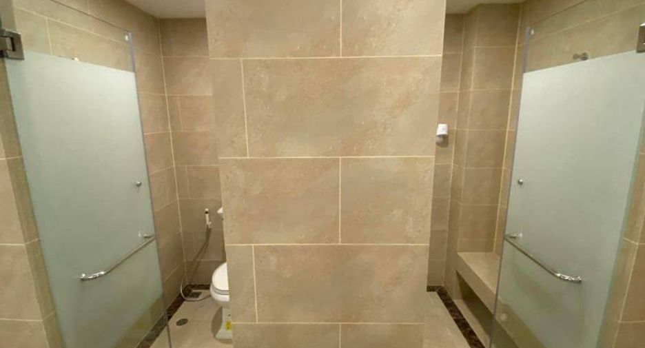 For rent 2 bedrooms condo in Bang Lamung, Chonburi