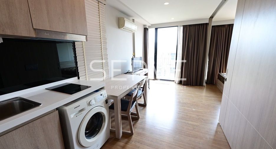 For sale 1 bed condo in Phaya Thai, Bangkok