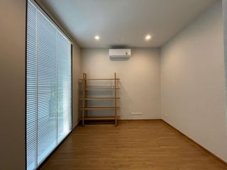 For rent そして for sale 4 Beds house in Lat Phrao, Bangkok