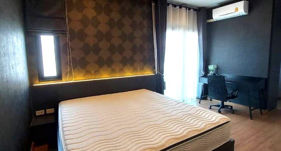 For rent 4 bedrooms house in Bang Bo, Samut Prakan