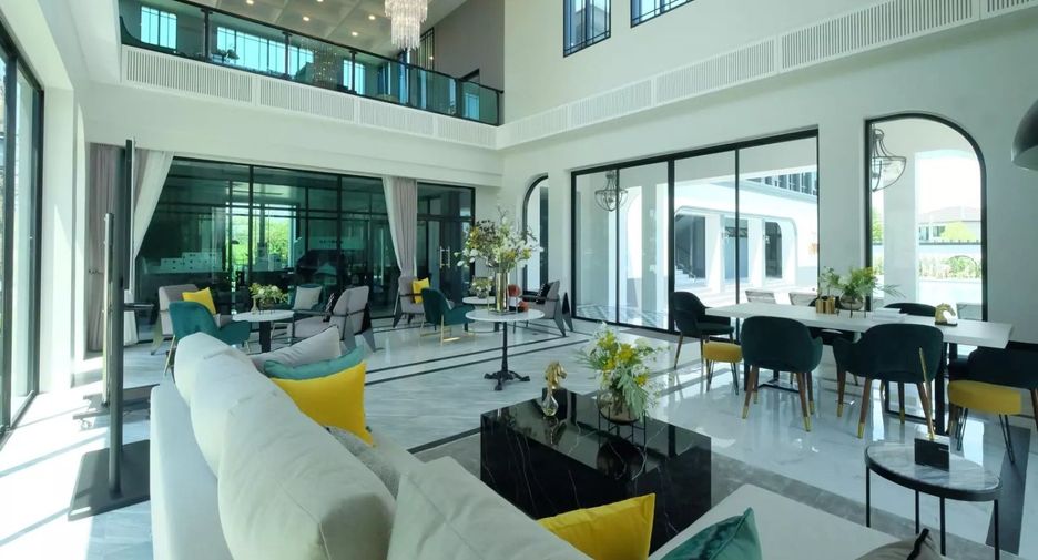 For rent 4 bedrooms house in Bang Bo, Samut Prakan