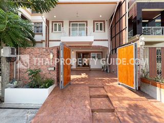 For rent そして for sale 4 Beds house in Bang Kho Laem, Bangkok
