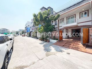 For rent そして for sale 4 Beds house in Bang Kho Laem, Bangkok