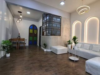 Reihenhaus zur Miete und zum Kauf mit 4 Zimmer in Chatuchak, Bangkok
