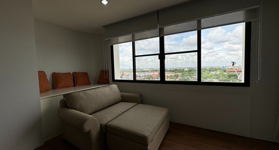 For rent 3 bed condo in Mueang Nonthaburi, Nonthaburi