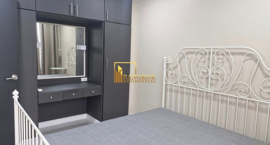 Condo en alquiler de 3 habitaciones en Watthana, Bangkok
