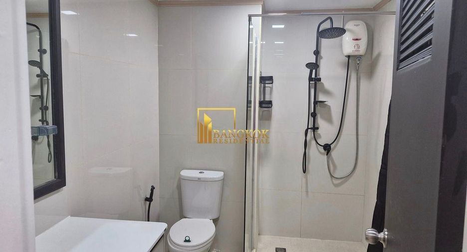 Condo en alquiler de 3 habitaciones en Watthana, Bangkok