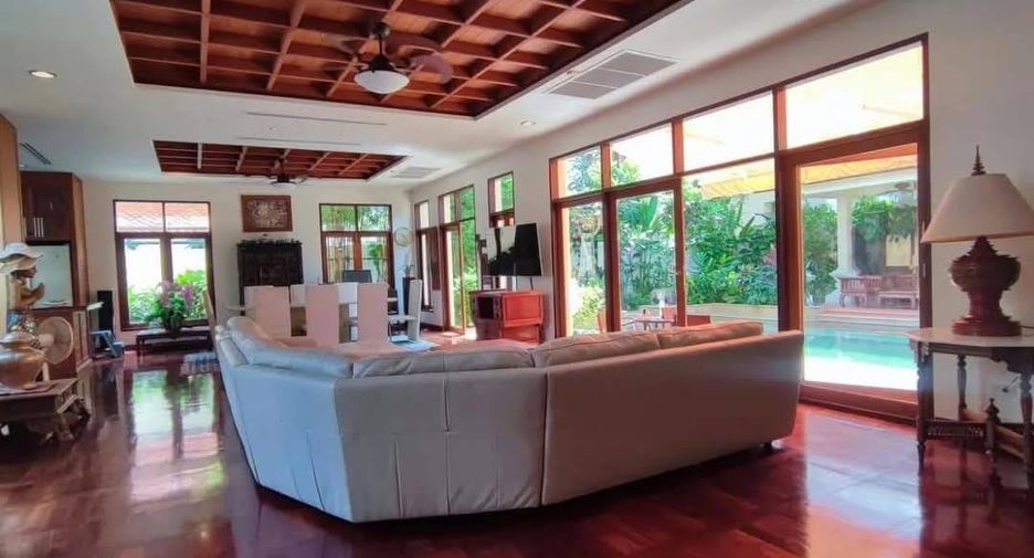À vendre 3 chambres maison à Sattahip, Chonburi