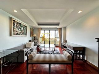 For rent 2 bedrooms condo in Yan Nawa, Bangkok