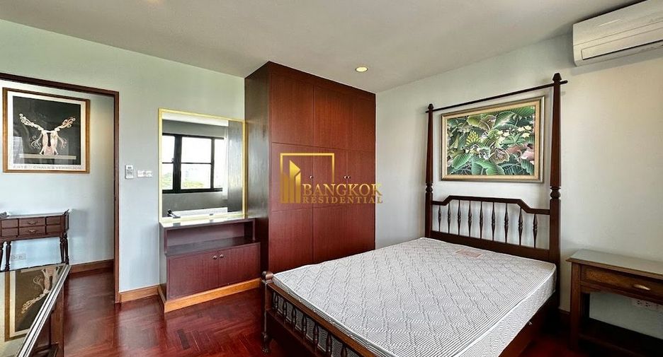 À louer 2 chambres condo à Yan Nawa, Bangkok
