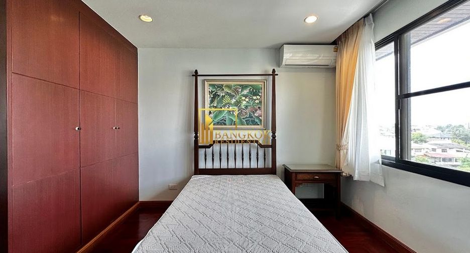 À louer 2 chambres condo à Yan Nawa, Bangkok