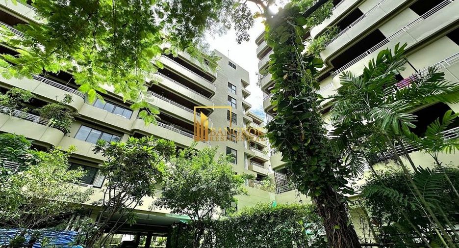 À louer 2 chambres condo à Yan Nawa, Bangkok
