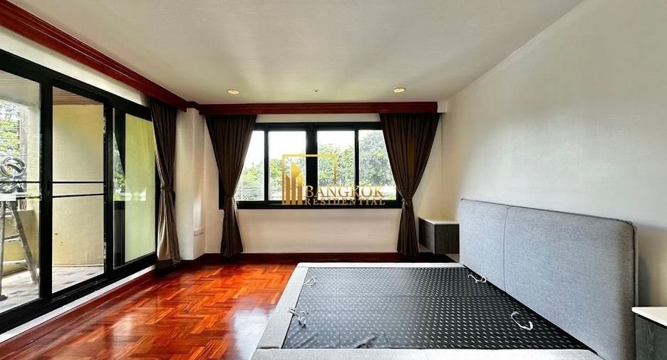 À louer 2 chambres condo à Yan Nawa, Bangkok