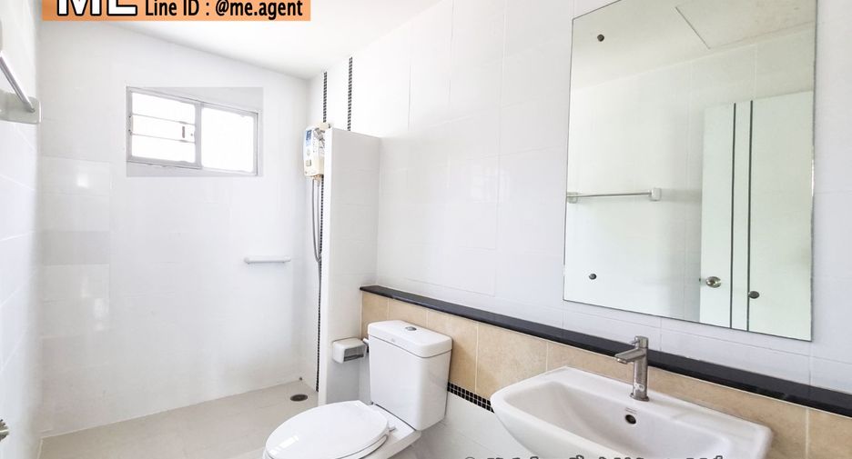 For sale 3 bedrooms house in Suan Luang, Bangkok