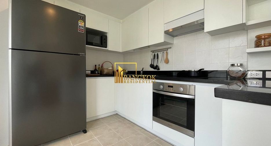 For rent 4 bedrooms apartment in Watthana, Bangkok
