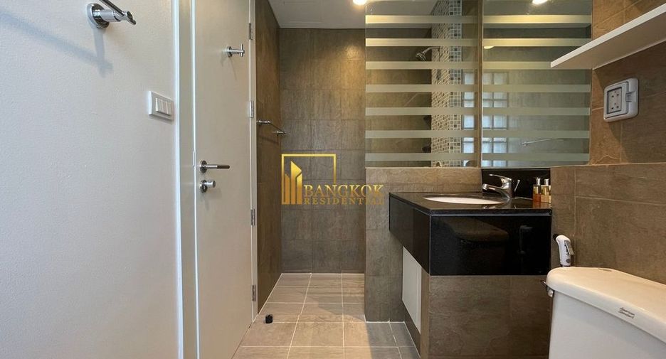 For rent 4 bedrooms apartment in Watthana, Bangkok