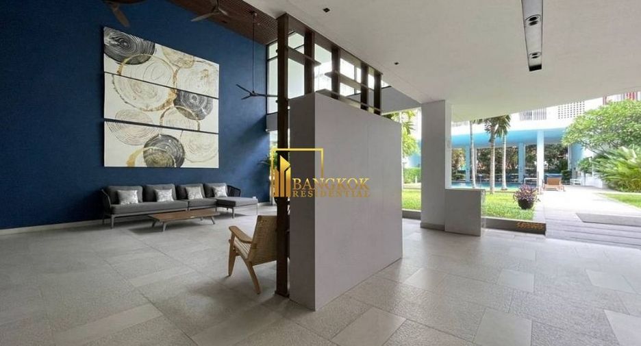 For rent 4 bedrooms apartment in Watthana, Bangkok
