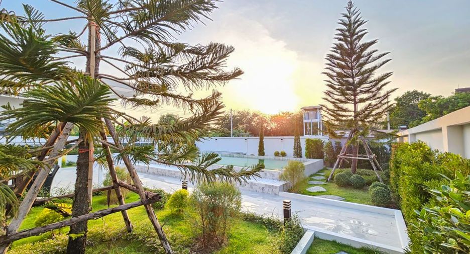 À vendre 4 chambres villa à Bang Lamung, Chonburi