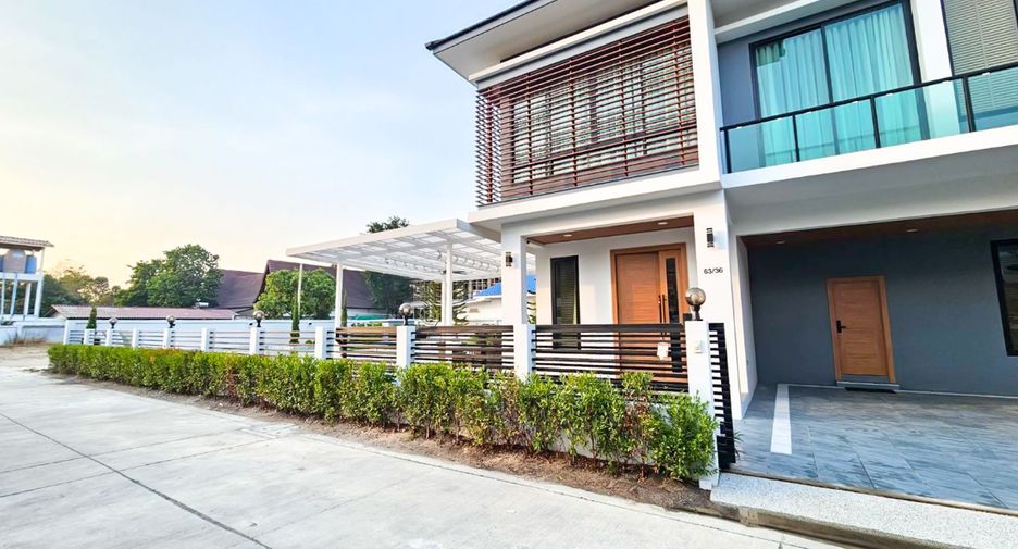 À vendre 4 chambres villa à Bang Lamung, Chonburi