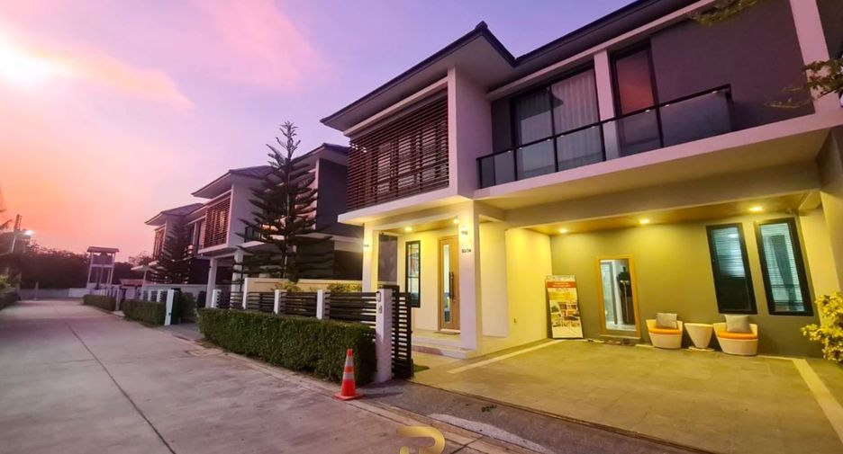 À vendre 4 chambres maison à Bang Lamung, Chonburi