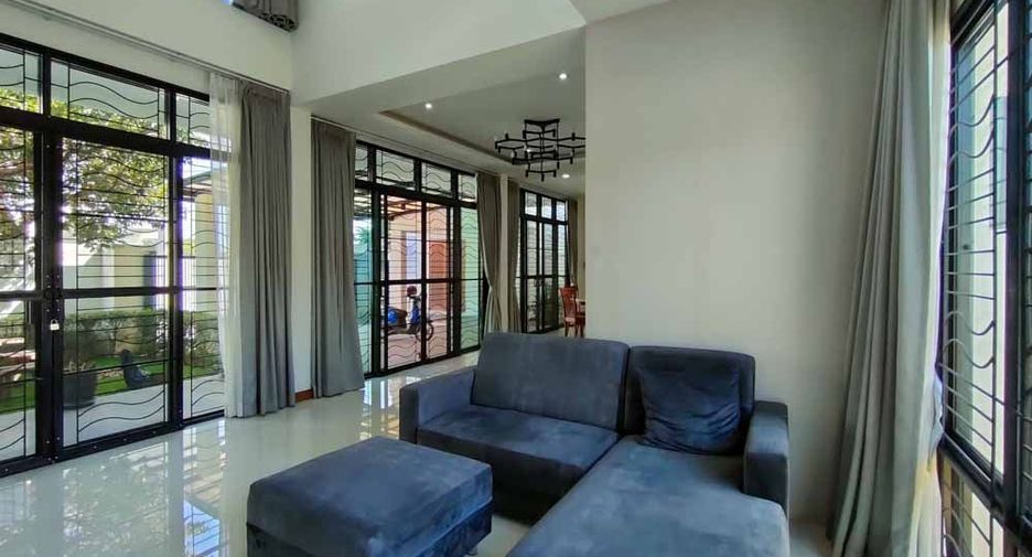 For rent and for sale 4 bedrooms house in Mueang Chiang Mai, Chiang Mai