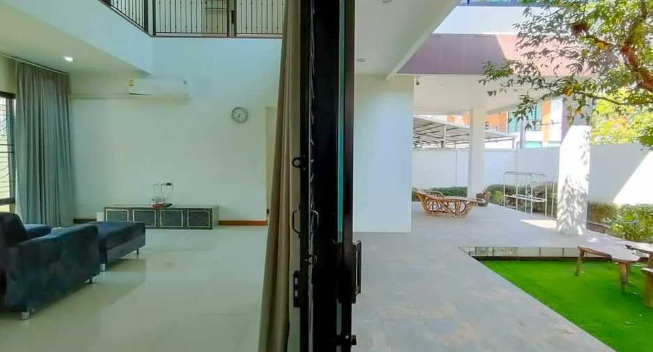 For rent and for sale 4 bedrooms house in Mueang Chiang Mai, Chiang Mai
