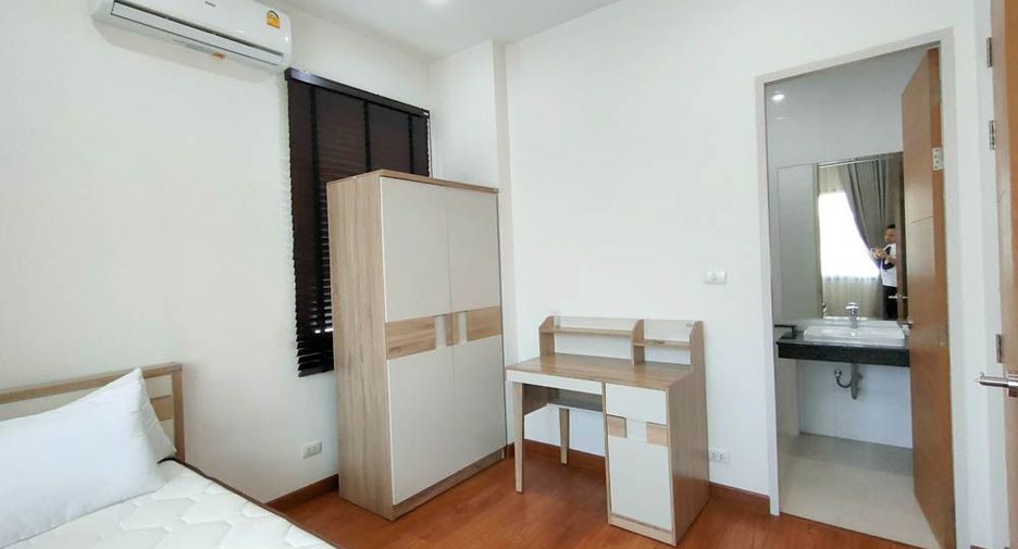 For rent and for sale 4 bedrooms house in Mueang Chiang Mai, Chiang Mai