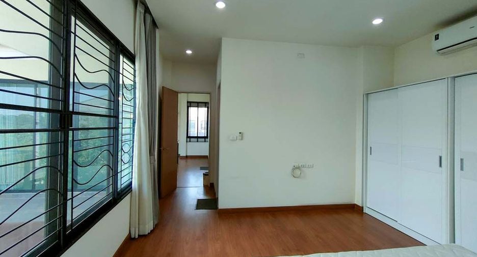 For rent and for sale 4 bedrooms house in Mueang Chiang Mai, Chiang Mai