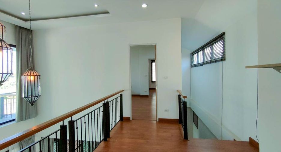 For rent and for sale 4 bedrooms house in Mueang Chiang Mai, Chiang Mai