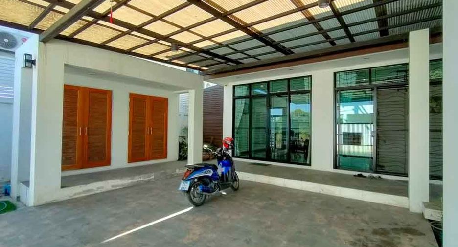 For rent and for sale 4 bedrooms house in Mueang Chiang Mai, Chiang Mai