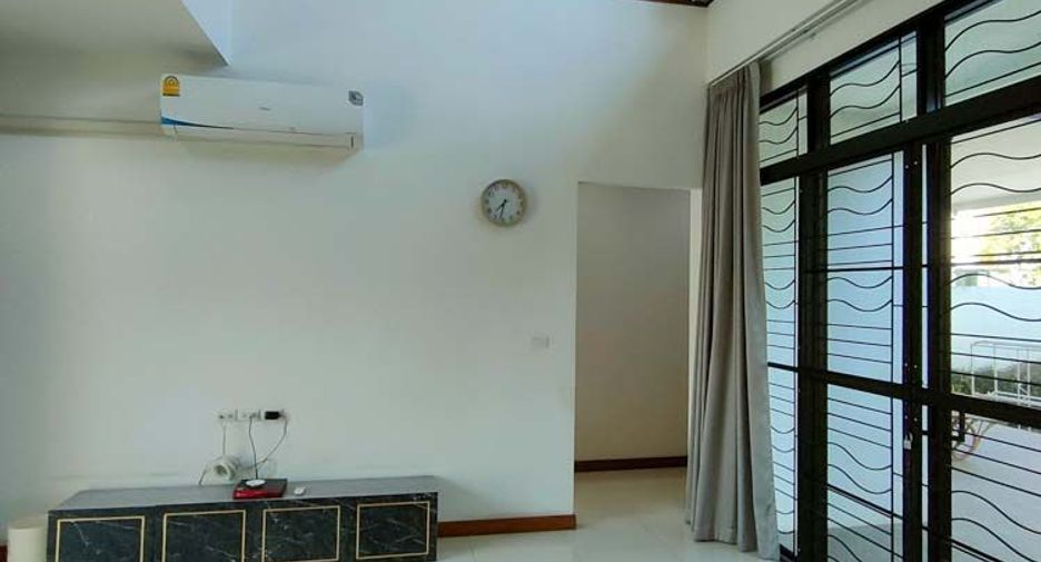 For rent and for sale 4 bedrooms house in Mueang Chiang Mai, Chiang Mai