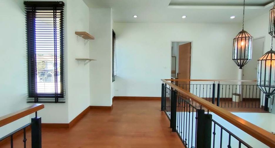 For rent and for sale 4 bedrooms house in Mueang Chiang Mai, Chiang Mai