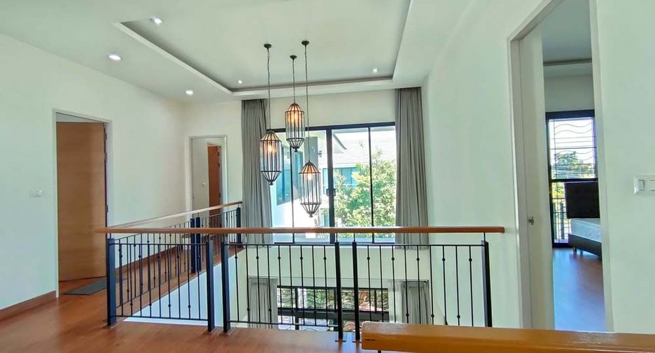 For rent and for sale 4 bedrooms house in Mueang Chiang Mai, Chiang Mai