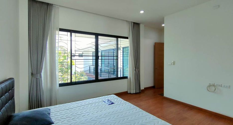 For rent and for sale 4 bedrooms house in Mueang Chiang Mai, Chiang Mai