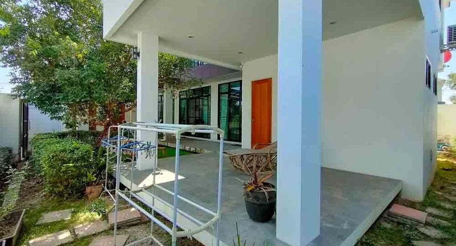For rent and for sale 4 bedrooms house in Mueang Chiang Mai, Chiang Mai