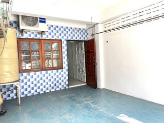 For sale 3 bed townhouse in Mueang Samut Prakan, Samut Prakan