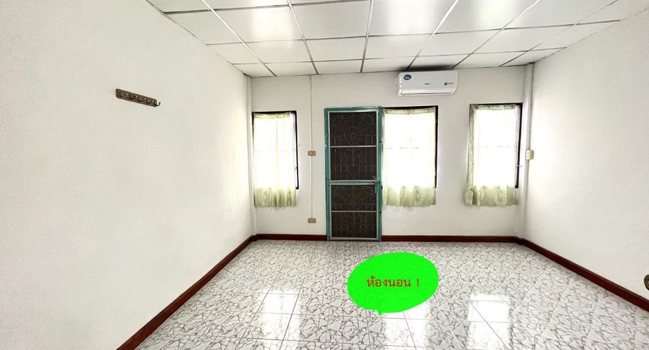 Reihenhaus zum Kauf mit 3 Zimmer in Mueang Samut Prakan, Samut Prakan