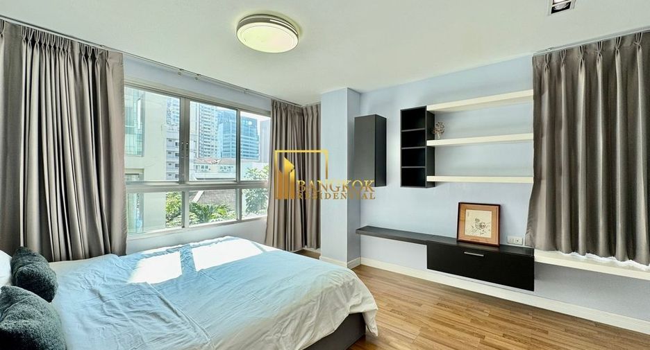 Condo en alquiler de 3 habitaciones en Watthana, Bangkok