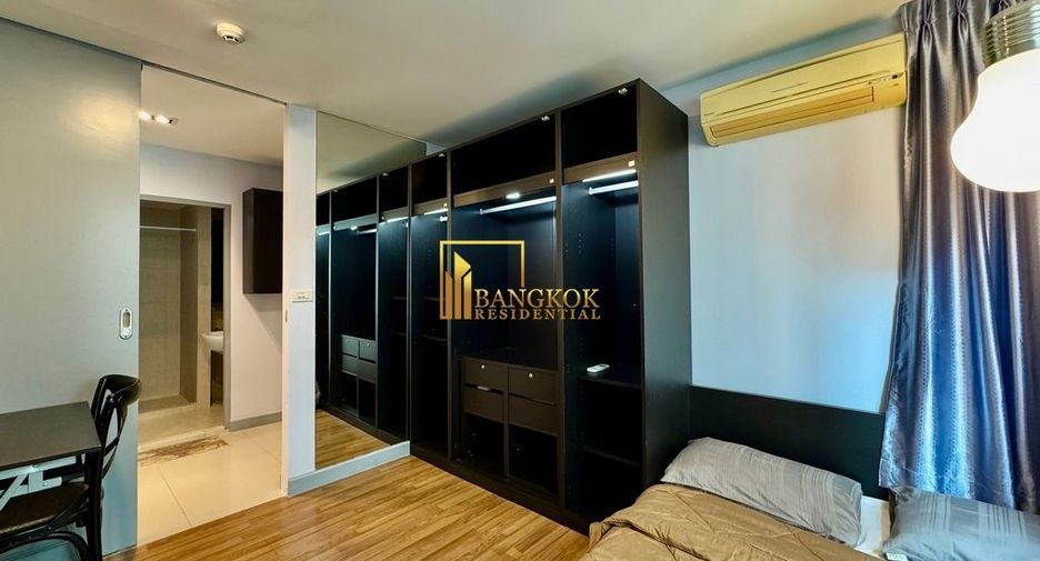 Condo en alquiler de 3 habitaciones en Watthana, Bangkok