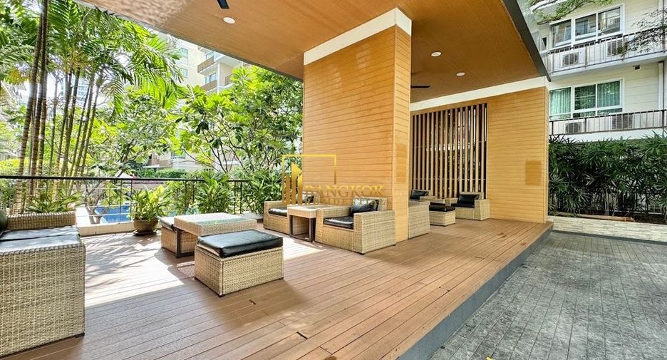 Condo en alquiler de 3 habitaciones en Watthana, Bangkok