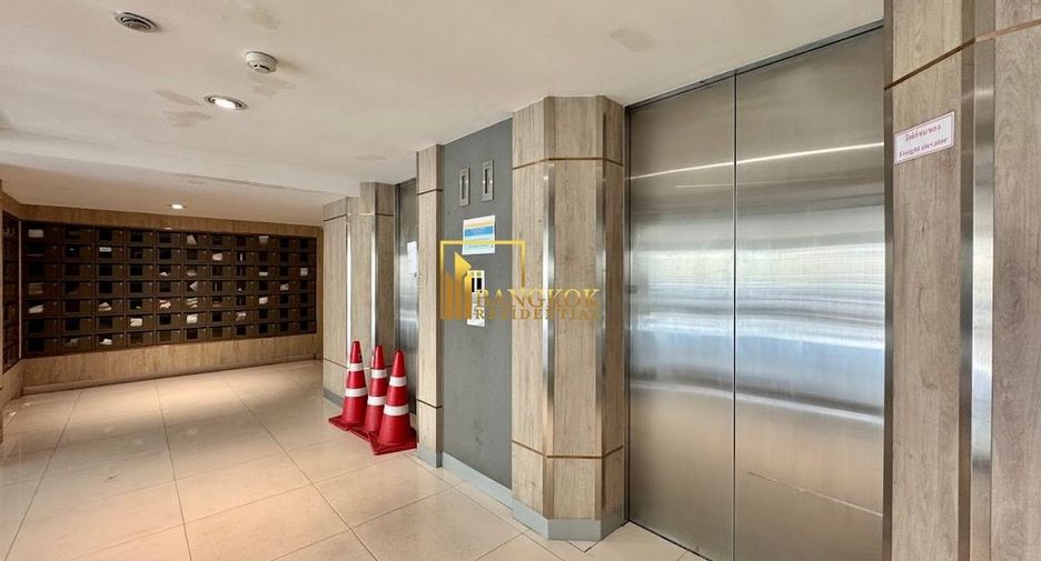 Condo en alquiler de 3 habitaciones en Watthana, Bangkok