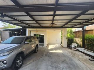 Haus zum Kauf mit 3 Zimmer in Nong Chok, Bangkok