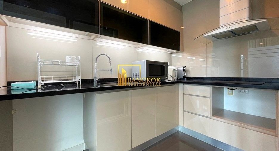 For rent 3 ベッドルーム condo in Khlong Toei, Bangkok