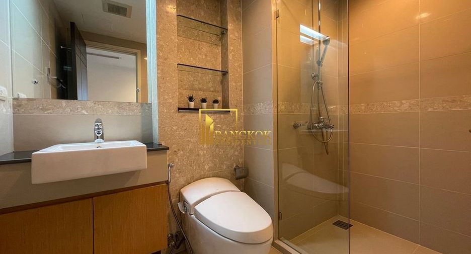 For rent 3 ベッドルーム condo in Khlong Toei, Bangkok